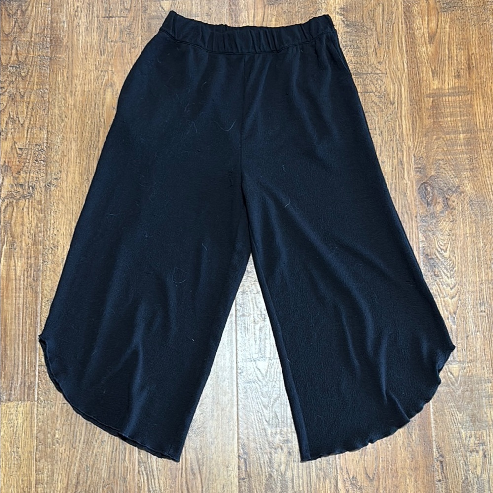 Black Casual Knee-Length Bottoms with Split Sides